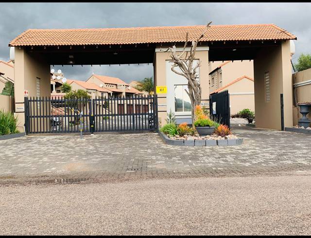 1 BEDROOM APARTMENT RENTED IN GLEN MARAIS